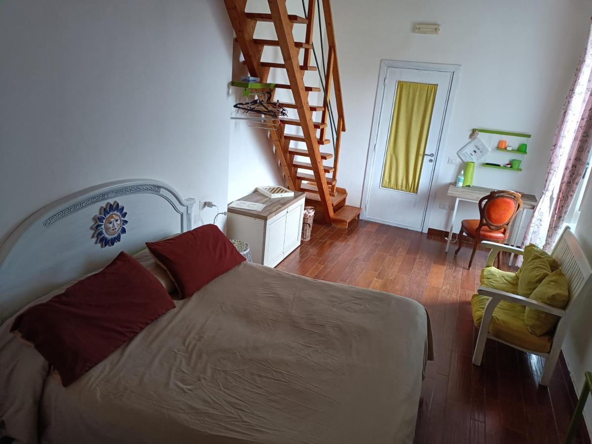 B&B Pompeilog Torre Annunziata Zimmer foto